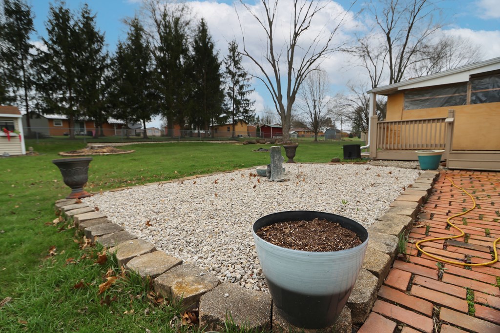 86 Sherbrook Road, Mansfield, Ohio 44907, 3 Bedrooms Bedrooms, ,2 BathroomsBathrooms,Residential,For Sale,Sherbrook Road,9072847