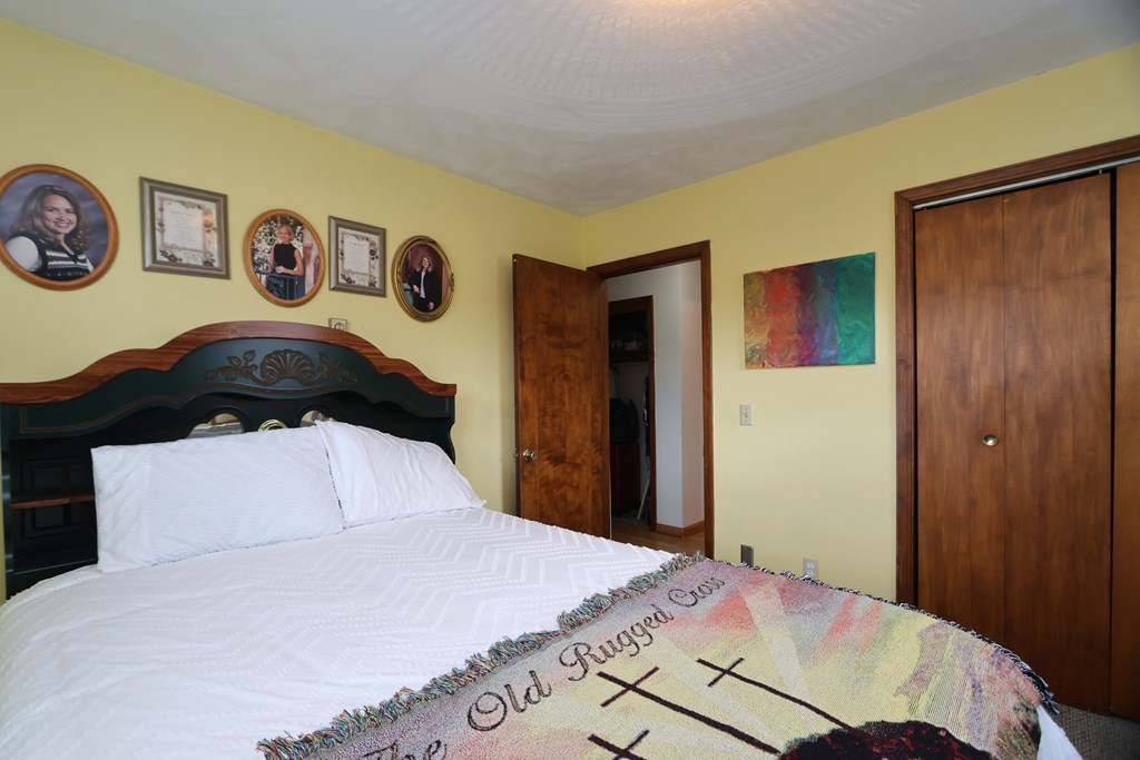 605 Twitchell Road, Mansfield, Ohio 44903, 3 Bedrooms Bedrooms, ,1 BathroomBathrooms,Residential,For Sale,Twitchell Road,9072859