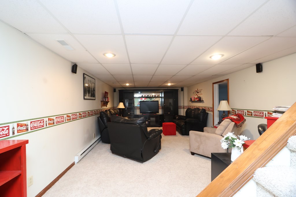 605 Twitchell Road, Mansfield, Ohio 44903, 3 Bedrooms Bedrooms, ,1 BathroomBathrooms,Residential,For Sale,Twitchell Road,9072859