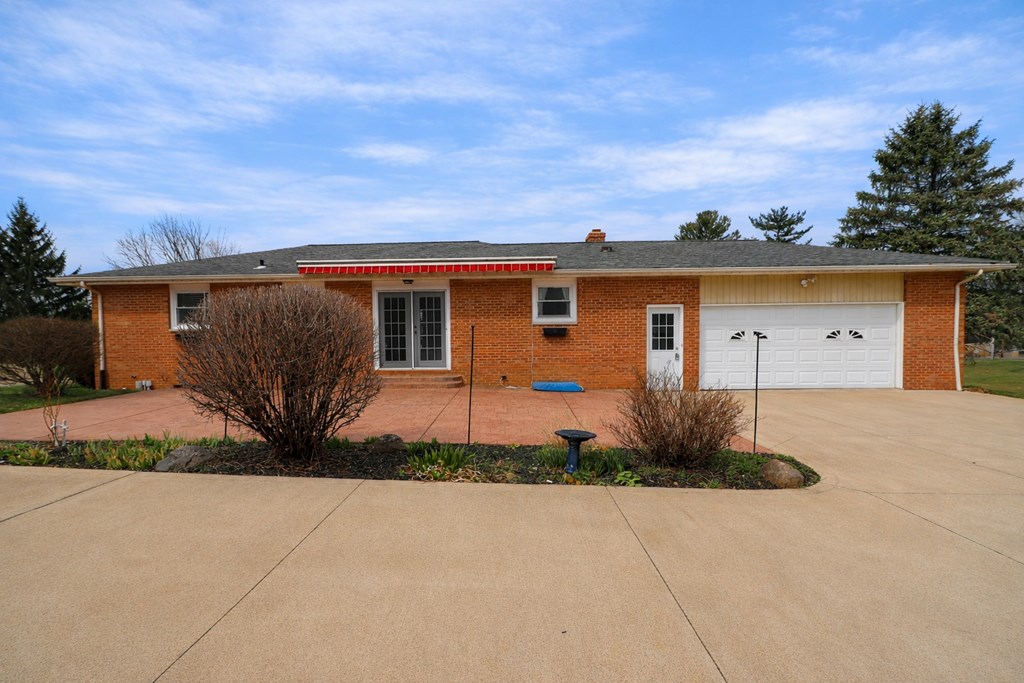 605 Twitchell Road, Mansfield, Ohio 44903, 3 Bedrooms Bedrooms, ,1 BathroomBathrooms,Residential,For Sale,Twitchell Road,9072859