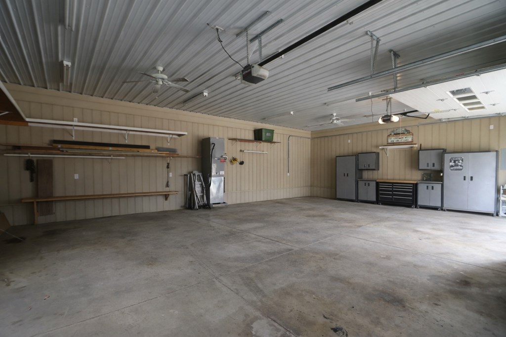 605 Twitchell Road, Mansfield, Ohio 44903, 3 Bedrooms Bedrooms, ,1 BathroomBathrooms,Residential,For Sale,Twitchell Road,9072859