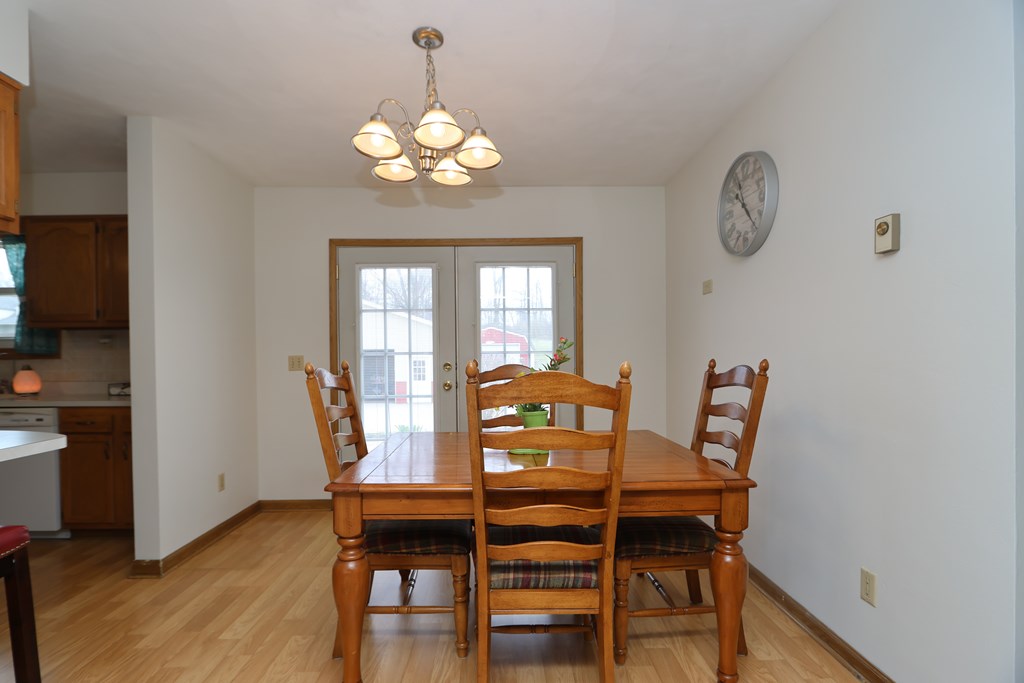 605 Twitchell Road, Mansfield, Ohio 44903, 3 Bedrooms Bedrooms, ,1 BathroomBathrooms,Residential,For Sale,Twitchell Road,9072859