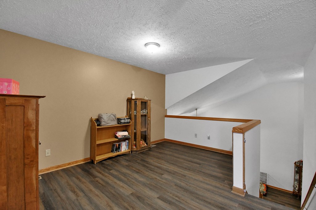 2240 Springmill West Road, Mansfield, Ohio 44903, 4 Bedrooms Bedrooms, ,2 BathroomsBathrooms,Residential,For Sale,Springmill West Road,9072861