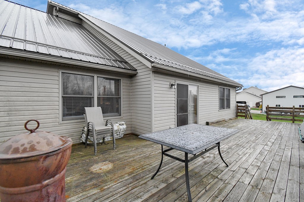 2240 Springmill West Road, Mansfield, Ohio 44903, 4 Bedrooms Bedrooms, ,2 BathroomsBathrooms,Residential,For Sale,Springmill West Road,9072861