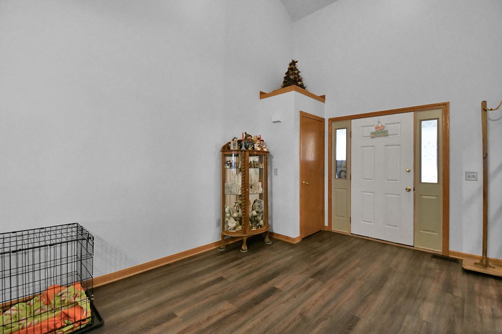 2240 Springmill West Road, Mansfield, Ohio 44903, 4 Bedrooms Bedrooms, ,2 BathroomsBathrooms,Residential,For Sale,Springmill West Road,9072861