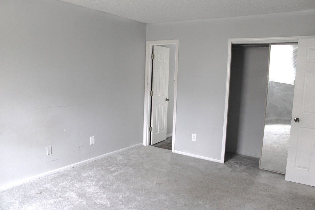 3012 Argonne Ct, Columbus, Ohio 43232, 3 Bedrooms Bedrooms, ,2 BathroomsBathrooms,Residential,For Sale,Argonne Ct,9072877