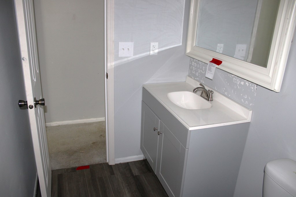 3012 Argonne Ct, Columbus, Ohio 43232, 3 Bedrooms Bedrooms, ,2 BathroomsBathrooms,Residential,For Sale,Argonne Ct,9072877