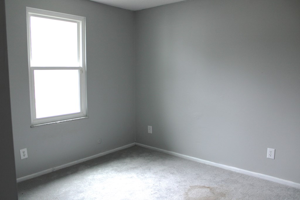 3012 Argonne Ct, Columbus, Ohio 43232, 3 Bedrooms Bedrooms, ,2 BathroomsBathrooms,Residential,For Sale,Argonne Ct,9072877