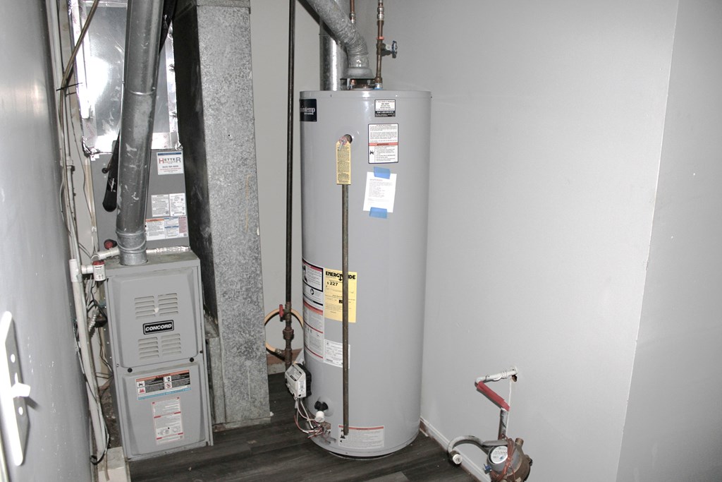 3012 Argonne Ct, Columbus, Ohio 43232, 3 Bedrooms Bedrooms, ,2 BathroomsBathrooms,Residential,For Sale,Argonne Ct,9072877