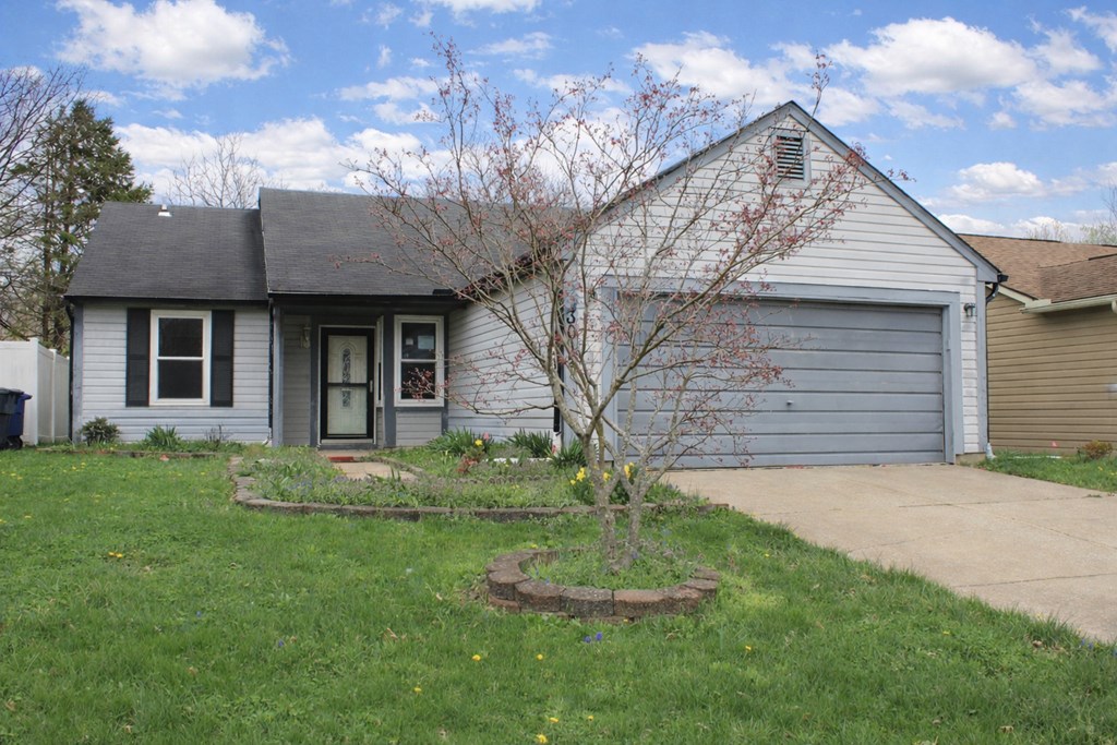 3012 Argonne Ct, Columbus, Ohio 43232, 3 Bedrooms Bedrooms, ,2 BathroomsBathrooms,Residential,For Sale,Argonne Ct,9072877