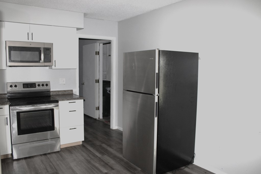 3012 Argonne Ct, Columbus, Ohio 43232, 3 Bedrooms Bedrooms, ,2 BathroomsBathrooms,Residential,For Sale,Argonne Ct,9072877