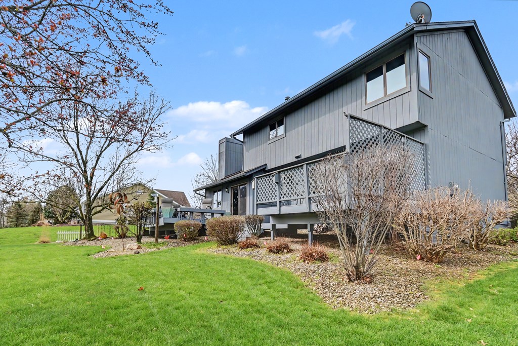 29 Woodside Blvd, Mansfield, Ohio 44904, 3 Bedrooms Bedrooms, ,2 BathroomsBathrooms,Residential,For Sale,Woodside Blvd,9072879