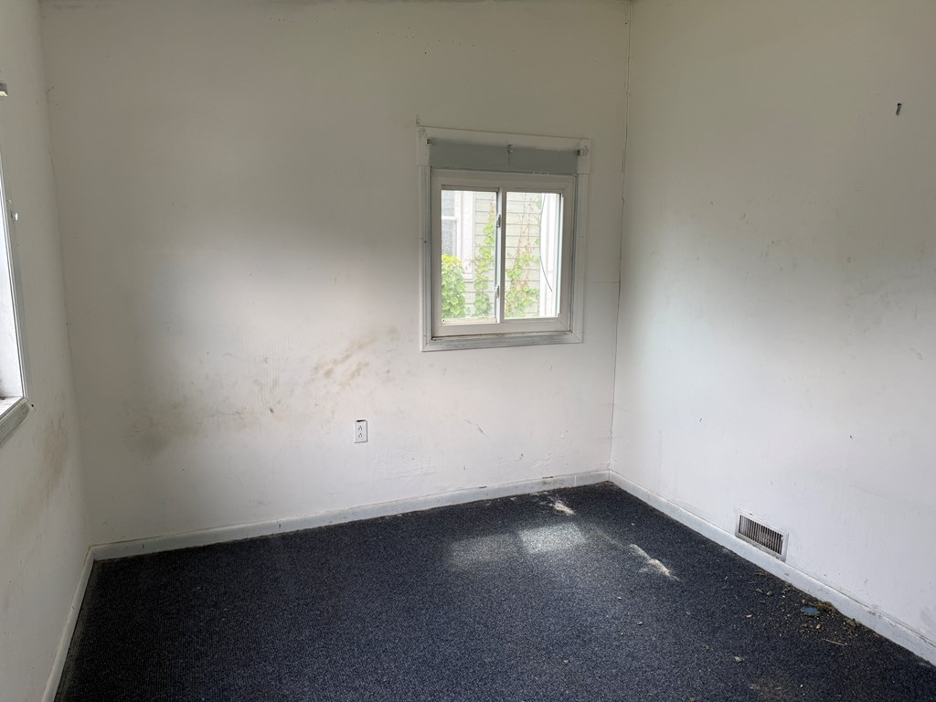 810 N 6th Street, Steubenville, Ohio 43952, 3 Bedrooms Bedrooms, ,1 BathroomBathrooms,Residential,For Sale,6th Street,9072881 810 N 6th Street, Steubenville, Ohio 43952, 3 Bedrooms Bedrooms, ,1 BathroomBathrooms,Residential,For Sale,6th Street,9072881