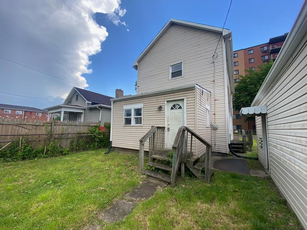 810 N 6th Street, Steubenville, Ohio 43952, 3 Bedrooms Bedrooms, ,1 BathroomBathrooms,Residential,For Sale,6th Street,9072881 810 N 6th Street, Steubenville, Ohio 43952, 3 Bedrooms Bedrooms, ,1 BathroomBathrooms,Residential,For Sale,6th Street,9072881