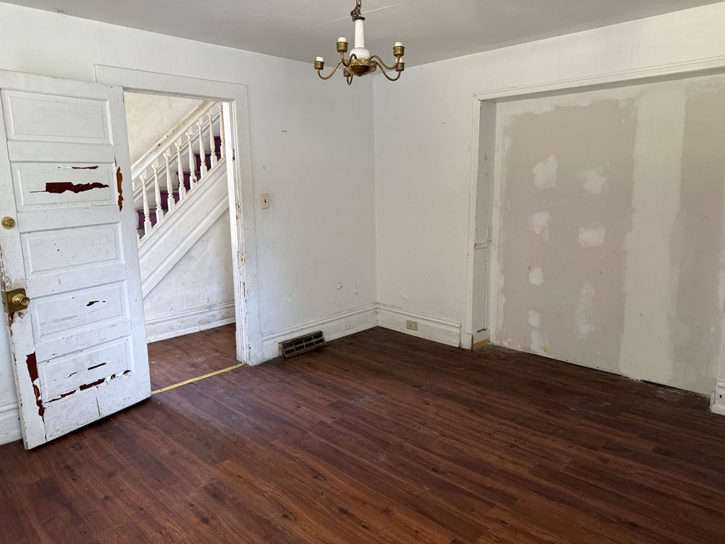 810 N 6th Street, Steubenville, Ohio 43952, 3 Bedrooms Bedrooms, ,1 BathroomBathrooms,Residential,For Sale,6th Street,9072881 810 N 6th Street, Steubenville, Ohio 43952, 3 Bedrooms Bedrooms, ,1 BathroomBathrooms,Residential,For Sale,6th Street,9072881