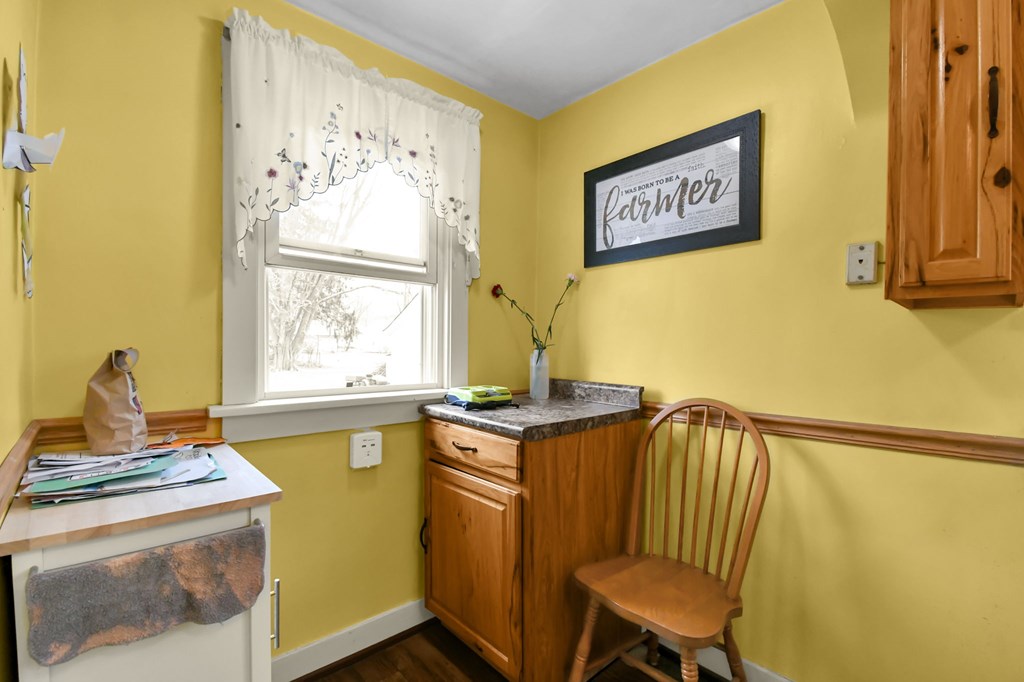 527 N Union Street, Galion, Ohio 44833, 3 Bedrooms Bedrooms, ,1 BathroomBathrooms,Residential,For Sale,Union Street,9072898