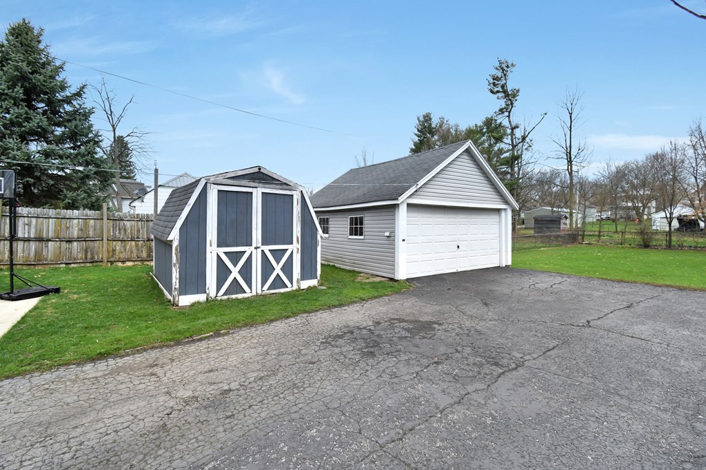 527 N Union Street, Galion, Ohio 44833, 3 Bedrooms Bedrooms, ,1 BathroomBathrooms,Residential,For Sale,Union Street,9072898