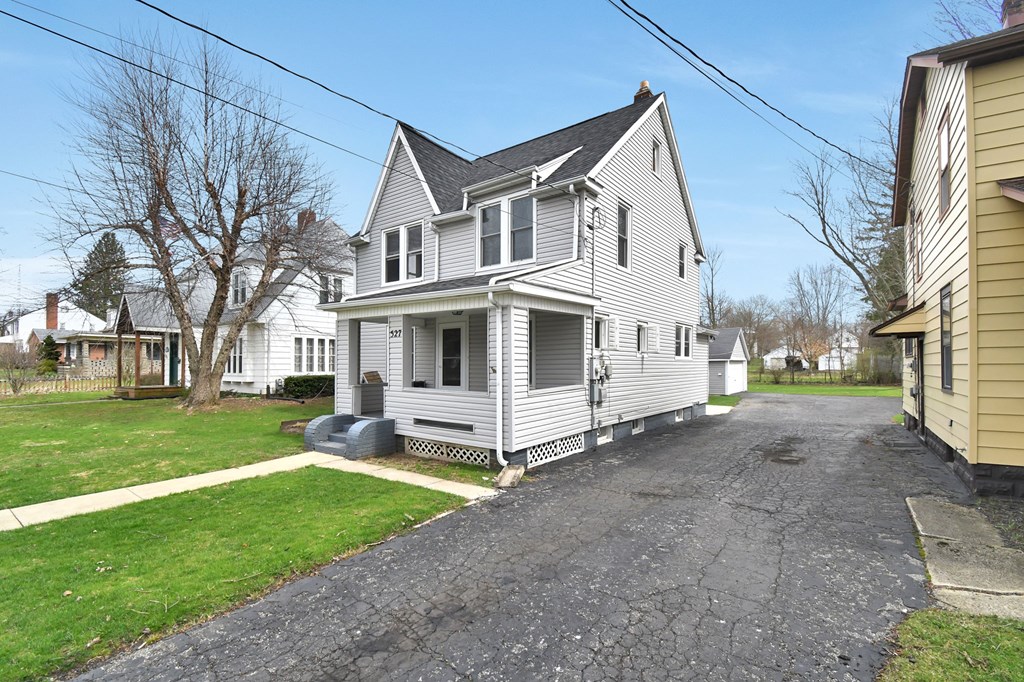 527 N Union Street, Galion, Ohio 44833, 3 Bedrooms Bedrooms, ,1 BathroomBathrooms,Residential,For Sale,Union Street,9072898