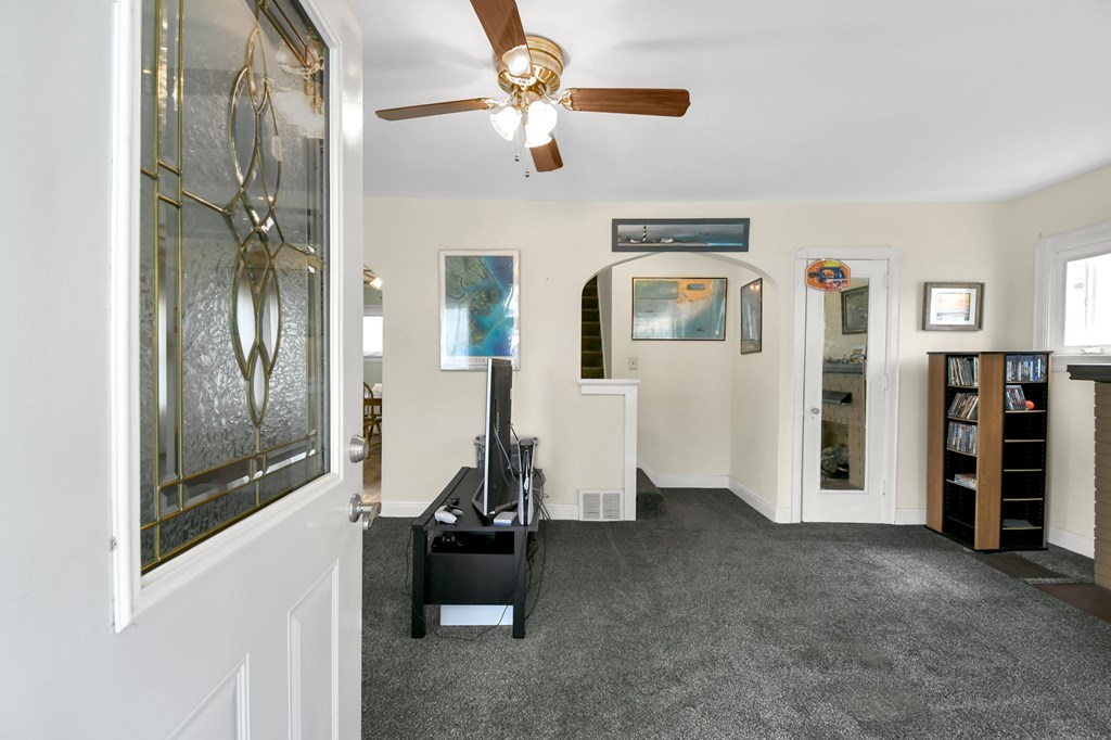 527 N Union Street, Galion, Ohio 44833, 3 Bedrooms Bedrooms, ,1 BathroomBathrooms,Residential,For Sale,Union Street,9072898