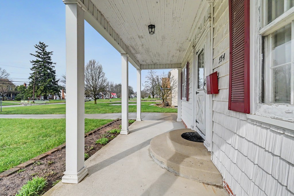 554 W Cook Road, Mansfield, Ohio 44907, 4 Bedrooms Bedrooms, ,2 BathroomsBathrooms,Residential,For Sale,Cook Road,9072905