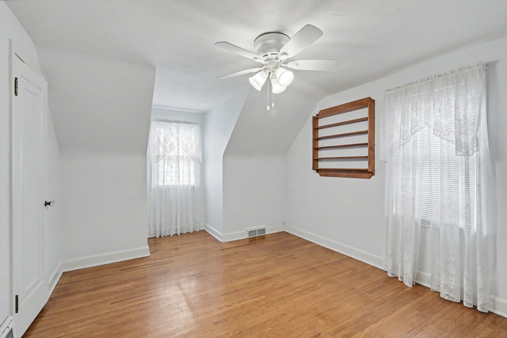 554 W Cook Road, Mansfield, Ohio 44907, 4 Bedrooms Bedrooms, ,2 BathroomsBathrooms,Residential,For Sale,Cook Road,9072905