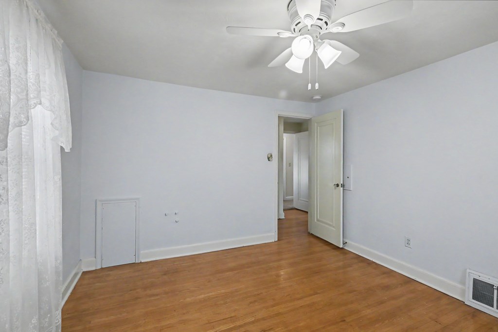 554 W Cook Road, Mansfield, Ohio 44907, 4 Bedrooms Bedrooms, ,2 BathroomsBathrooms,Residential,For Sale,Cook Road,9072905