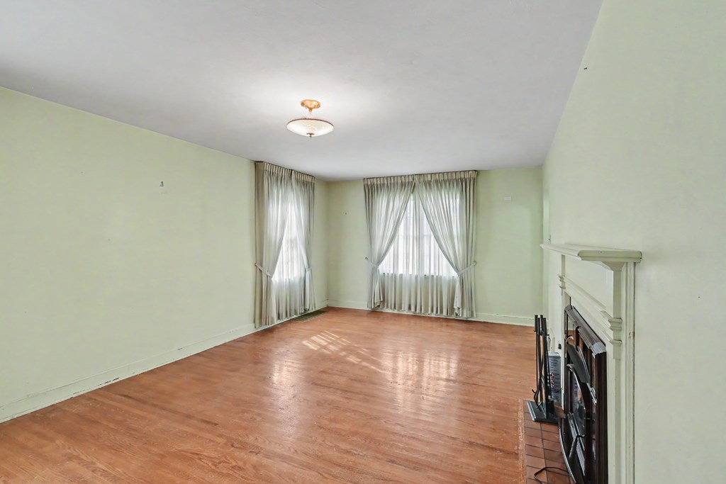 554 W Cook Road, Mansfield, Ohio 44907, 4 Bedrooms Bedrooms, ,2 BathroomsBathrooms,Residential,For Sale,Cook Road,9072905