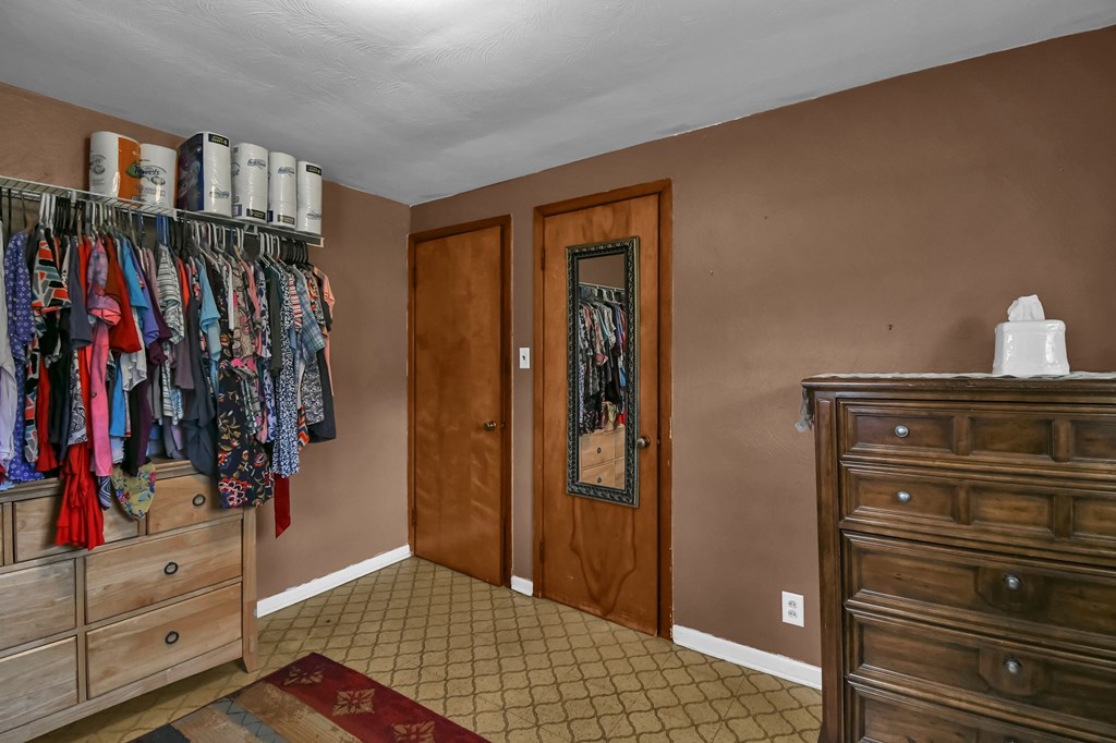 266 N Illinois Ave, Mansfield, Ohio 44905, 2 Bedrooms Bedrooms, ,1 BathroomBathrooms,Residential,For Sale,Illinois Ave,9072907