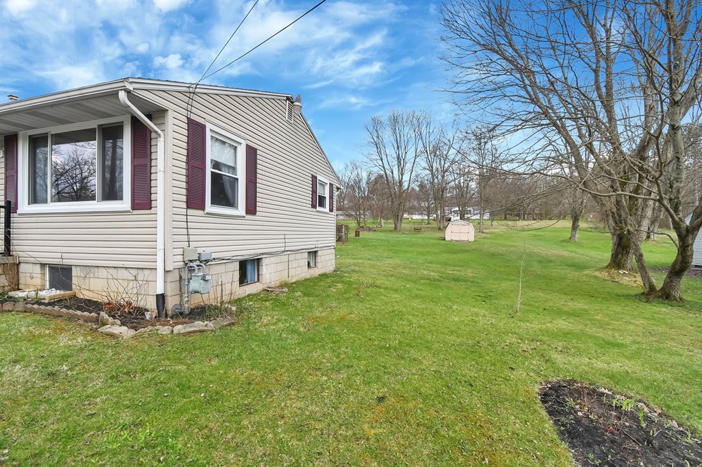 266 N Illinois Ave, Mansfield, Ohio 44905, 2 Bedrooms Bedrooms, ,1 BathroomBathrooms,Residential,For Sale,Illinois Ave,9072907