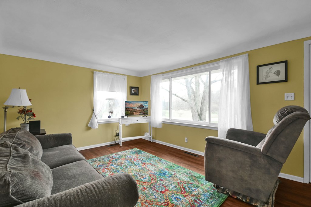 266 N Illinois Ave, Mansfield, Ohio 44905, 2 Bedrooms Bedrooms, ,1 BathroomBathrooms,Residential,For Sale,Illinois Ave,9072907