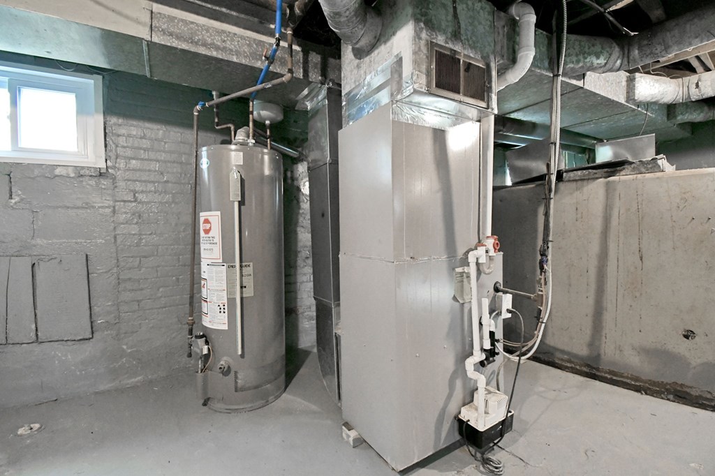 453 W Dickson Avenue, Mansfield, Ohio 44903, 3 Bedrooms Bedrooms, ,1 BathroomBathrooms,Residential,For Sale,Dickson Avenue,9072906 453 W Dickson Avenue, Mansfield, Ohio 44903, 3 Bedrooms Bedrooms, ,1 BathroomBathrooms,Residential,For Sale,Dickson Avenue,9072906