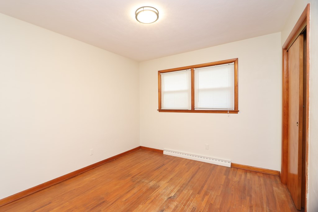 125 Hilltop Road, Ontario, Ohio 44906, 3 Bedrooms Bedrooms, ,1 BathroomBathrooms,Residential,For Sale,Hilltop Road,9072918