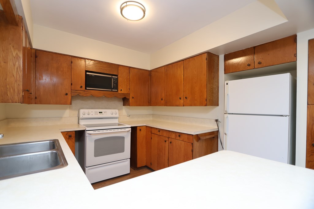 125 Hilltop Road, Ontario, Ohio 44906, 3 Bedrooms Bedrooms, ,1 BathroomBathrooms,Residential,For Sale,Hilltop Road,9072918