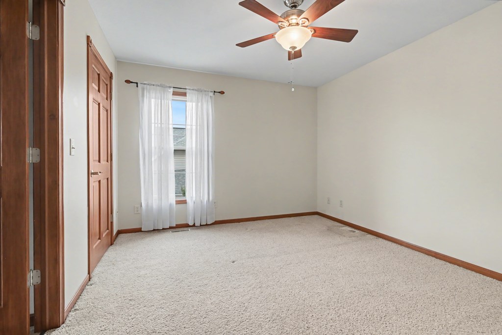 3541 Oakstone Drive, Ontario, Ohio 44903, 4 Bedrooms Bedrooms, ,3 BathroomsBathrooms,Residential,For Sale,Oakstone Drive,9072922 3541 Oakstone Drive, Ontario, Ohio 44903, 4 Bedrooms Bedrooms, ,3 BathroomsBathrooms,Residential,For Sale,Oakstone Drive,9072922