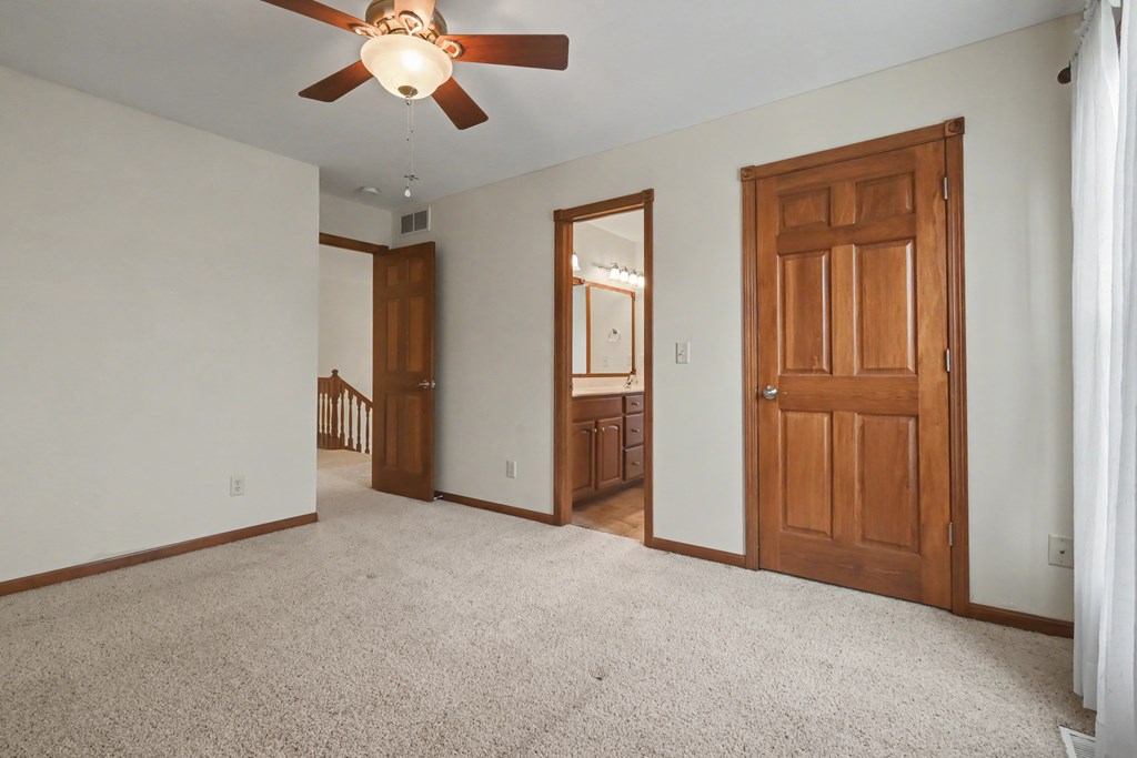 3541 Oakstone Drive, Ontario, Ohio 44903, 4 Bedrooms Bedrooms, ,3 BathroomsBathrooms,Residential,For Sale,Oakstone Drive,9072922 3541 Oakstone Drive, Ontario, Ohio 44903, 4 Bedrooms Bedrooms, ,3 BathroomsBathrooms,Residential,For Sale,Oakstone Drive,9072922