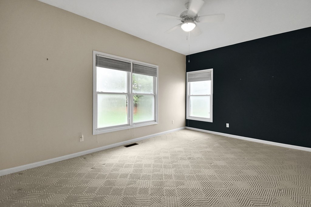 102 Roth Court, Bellevue, Ohio 44811, 3 Bedrooms Bedrooms, ,2 BathroomsBathrooms,Residential,For Sale,Roth Court,9072924