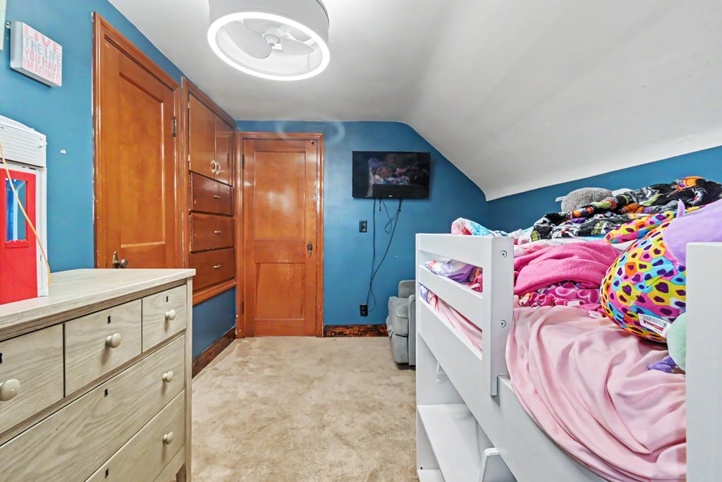 964 S Thoman Street, Crestline, Ohio 44827, 3 Bedrooms Bedrooms, ,2 BathroomsBathrooms,Residential,For Sale,Thoman Street,9072926