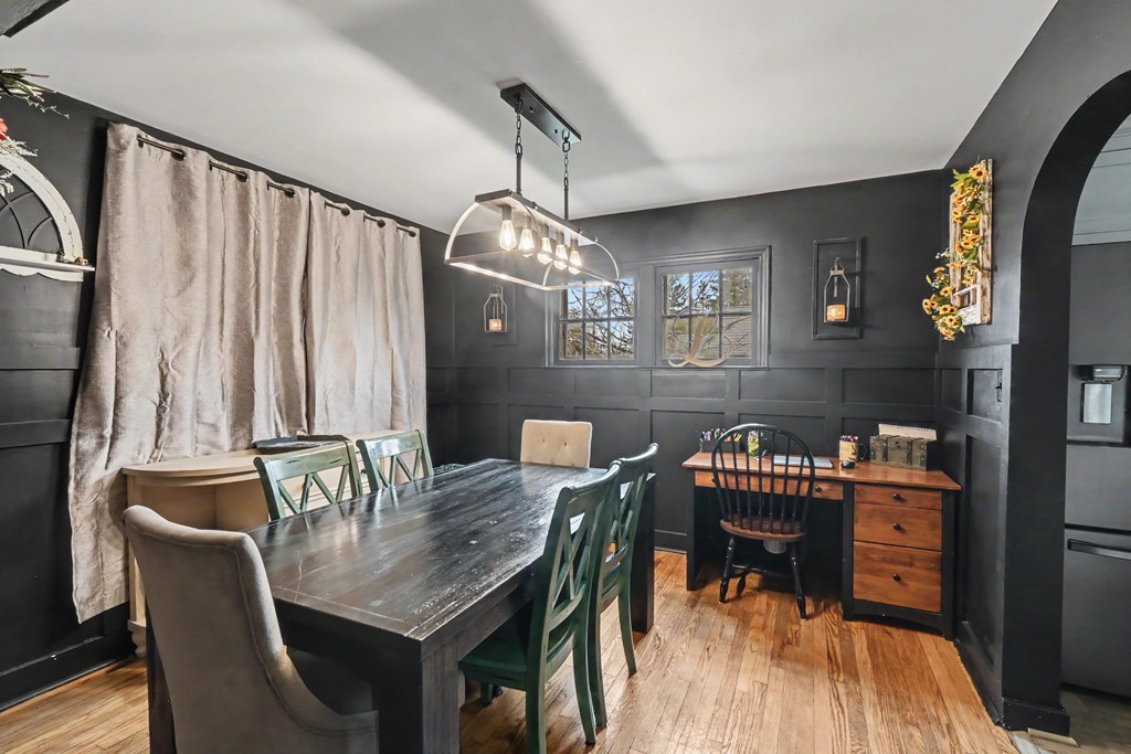 964 S Thoman Street, Crestline, Ohio 44827, 3 Bedrooms Bedrooms, ,2 BathroomsBathrooms,Residential,For Sale,Thoman Street,9072926