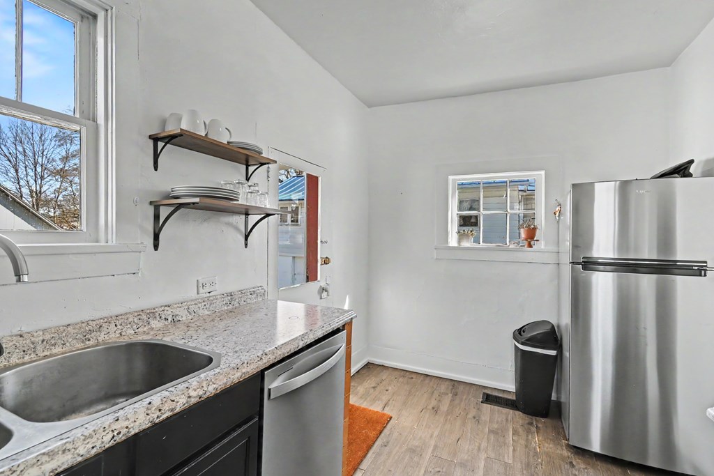 161 Huron Street, Bellville, Ohio 44813, 2 Bedrooms Bedrooms, ,2 BathroomsBathrooms,Residential,For Sale,Huron Street,9072968