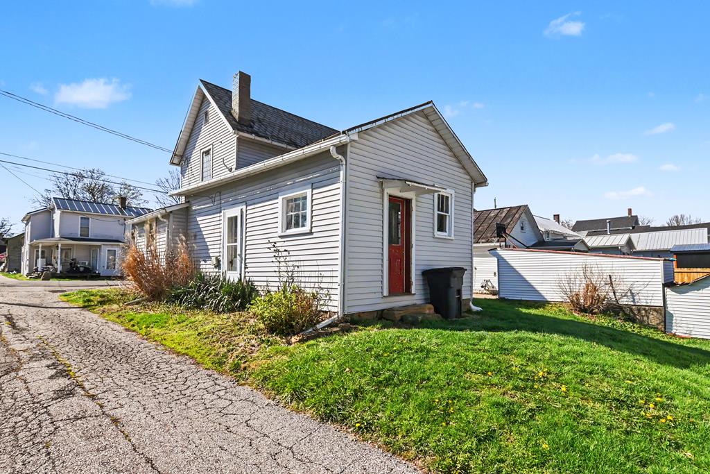 161 Huron Street, Bellville, Ohio 44813, 2 Bedrooms Bedrooms, ,2 BathroomsBathrooms,Residential,For Sale,Huron Street,9072968