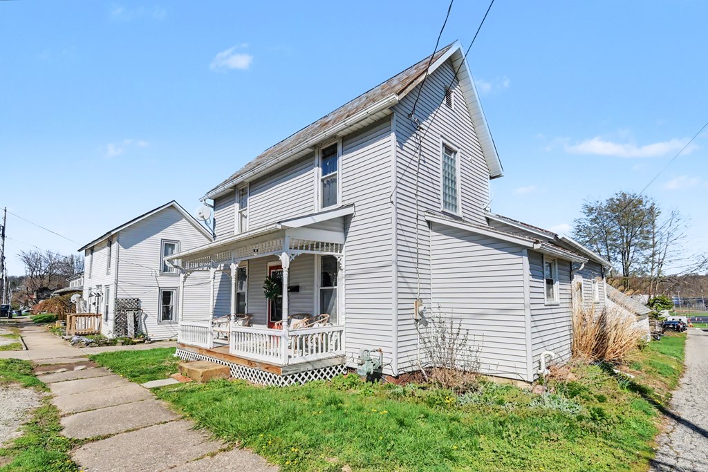 161 Huron Street, Bellville, Ohio 44813, 2 Bedrooms Bedrooms, ,2 BathroomsBathrooms,Residential,For Sale,Huron Street,9072968