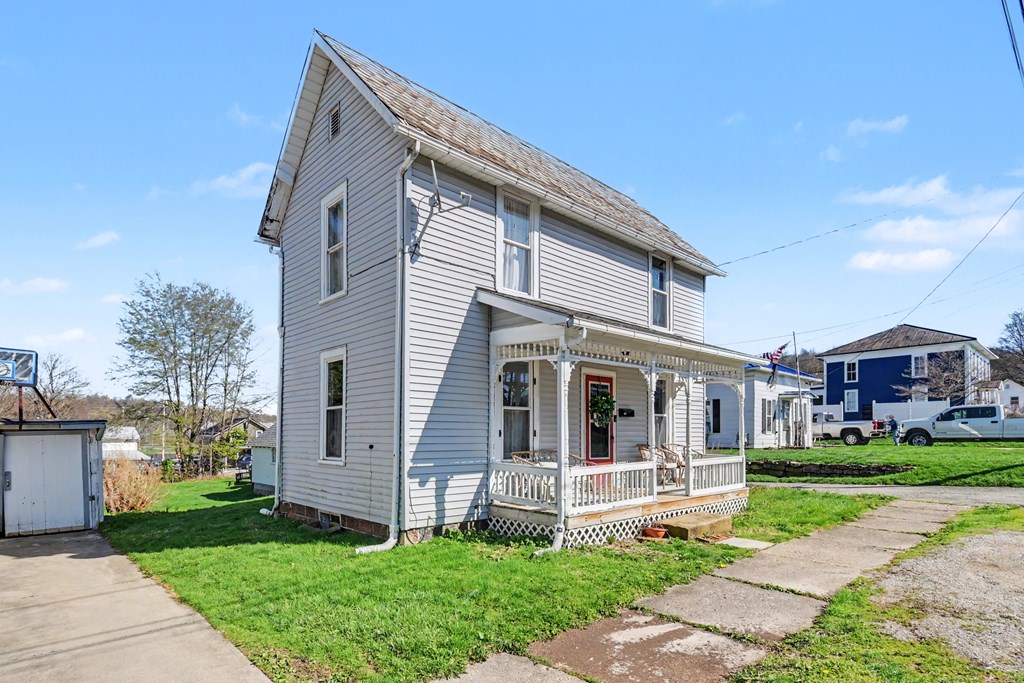 161 Huron Street, Bellville, Ohio 44813, 2 Bedrooms Bedrooms, ,2 BathroomsBathrooms,Residential,For Sale,Huron Street,9072968