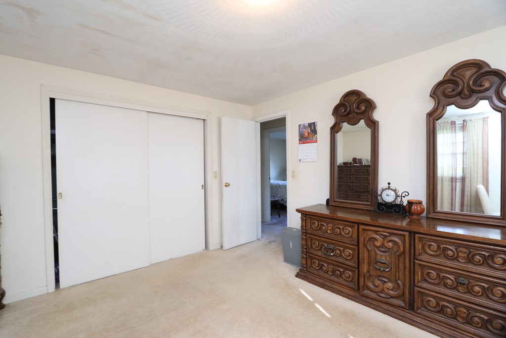 1440 Barbara Lane, Mansfield, Ohio 44905, 3 Bedrooms Bedrooms, ,1 BathroomBathrooms,Residential,For Sale,Barbara Lane,9072986