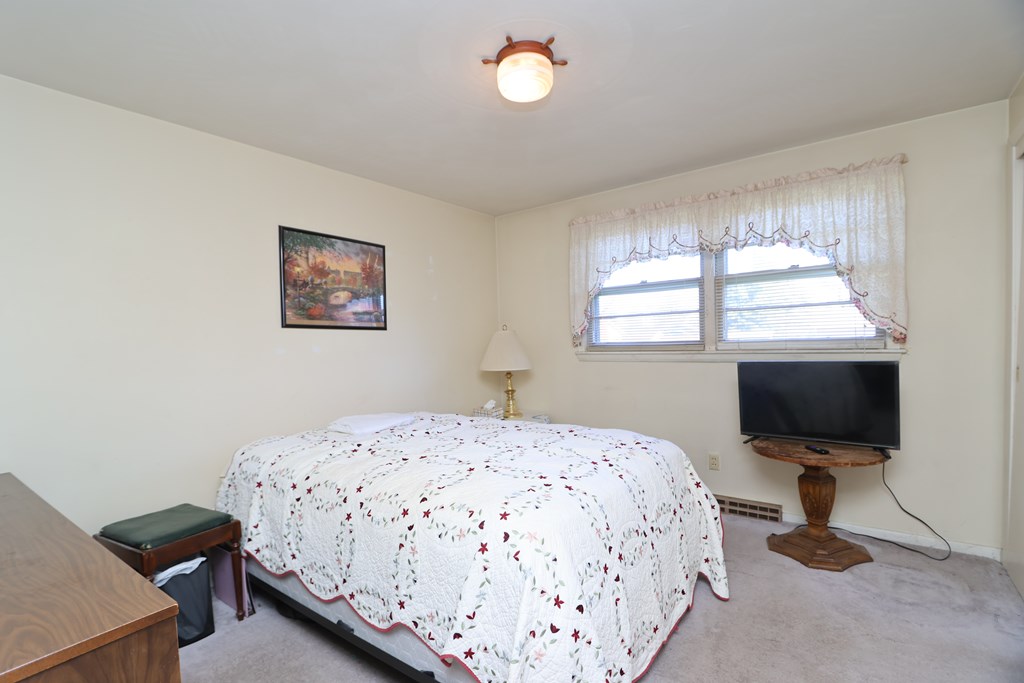 1440 Barbara Lane, Mansfield, Ohio 44905, 3 Bedrooms Bedrooms, ,1 BathroomBathrooms,Residential,For Sale,Barbara Lane,9072986