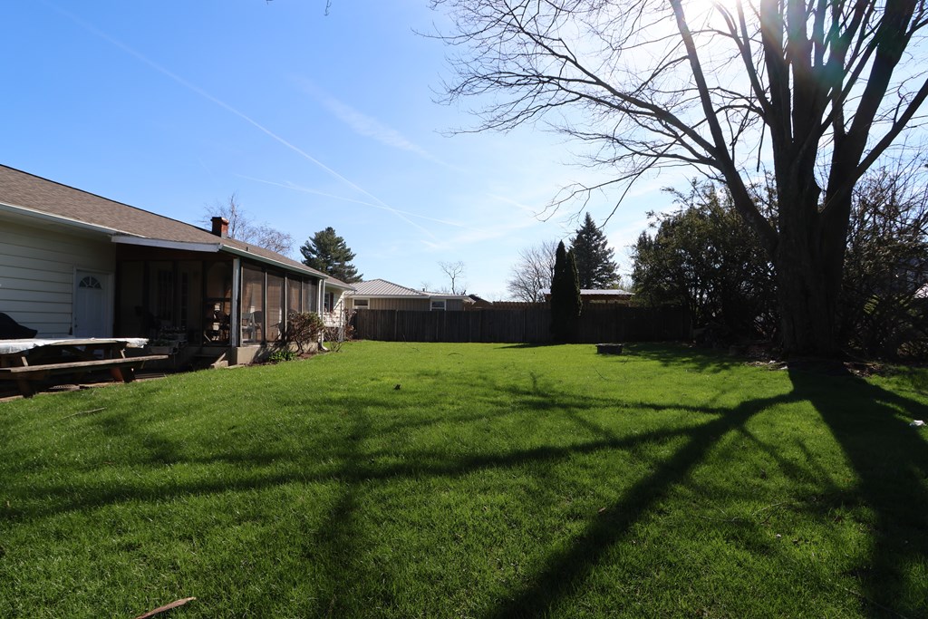 1440 Barbara Lane, Mansfield, Ohio 44905, 3 Bedrooms Bedrooms, ,1 BathroomBathrooms,Residential,For Sale,Barbara Lane,9072986