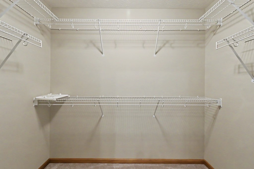 2355 Deerfield Lane, Ontario, Ohio 44906, 2 Bedrooms Bedrooms, ,2 BathroomsBathrooms,Residential,For Sale,Deerfield Lane,9072990