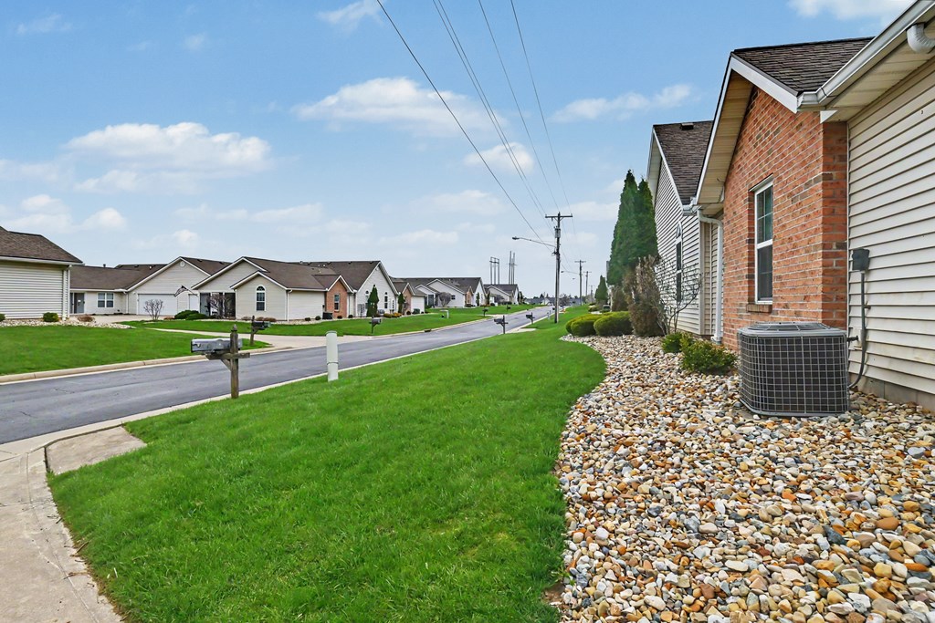 2355 Deerfield Lane, Ontario, Ohio 44906, 2 Bedrooms Bedrooms, ,2 BathroomsBathrooms,Residential,For Sale,Deerfield Lane,9072990