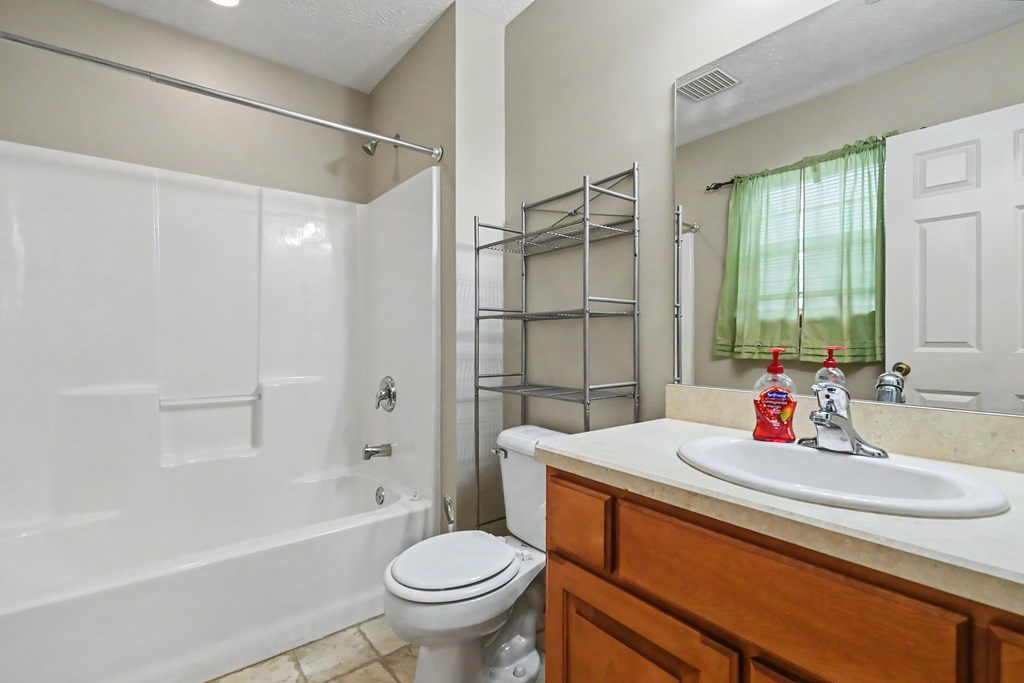 2355 Deerfield Lane, Ontario, Ohio 44906, 2 Bedrooms Bedrooms, ,2 BathroomsBathrooms,Residential,For Sale,Deerfield Lane,9072990