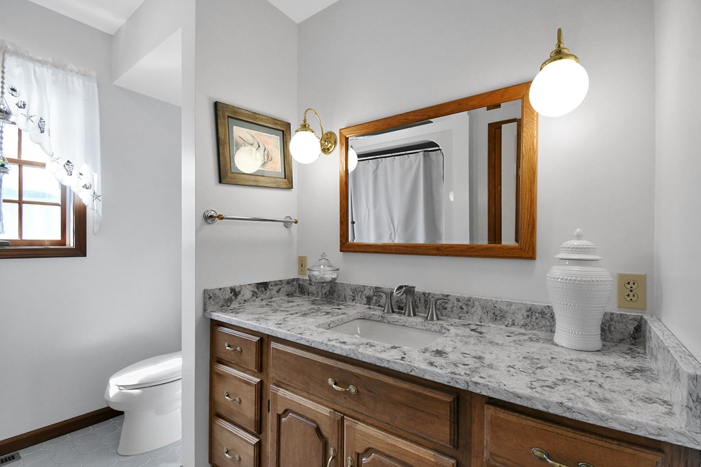 2365 Alta West Road, Mansfield, Ohio 44903, 4 Bedrooms Bedrooms, ,3 BathroomsBathrooms,Residential,For Sale,Alta West Road,9072993