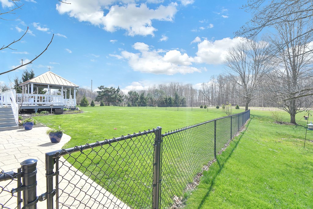 2365 Alta West Road, Mansfield, Ohio 44903, 4 Bedrooms Bedrooms, ,3 BathroomsBathrooms,Residential,For Sale,Alta West Road,9072993